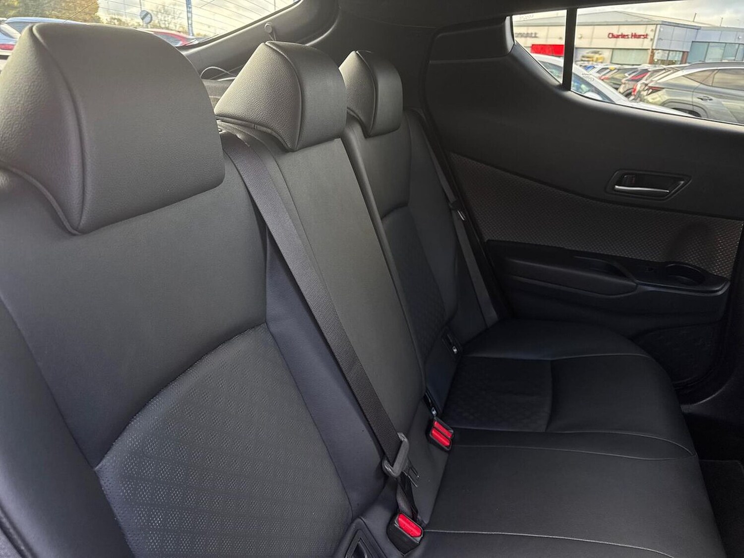 Used Toyota C-HR 2020 for sale - 76510696: Photo 16