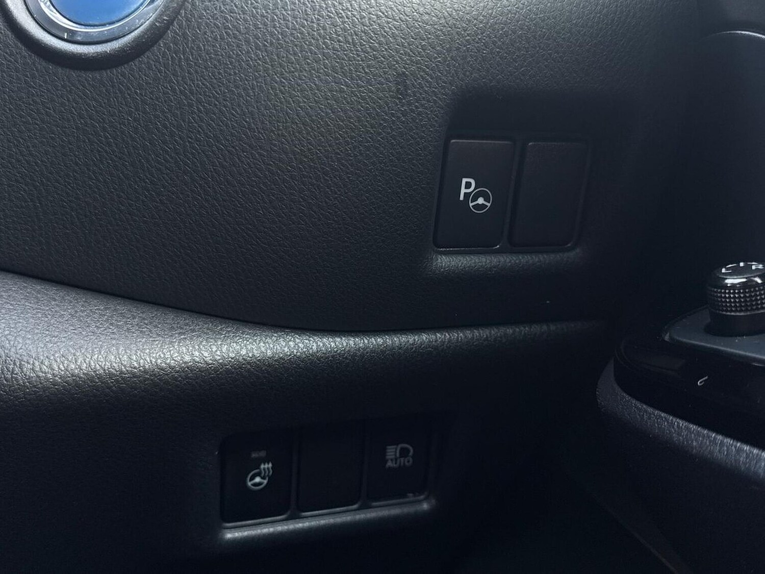 Used Toyota C-HR 2020 for sale - 76510696: Photo 22