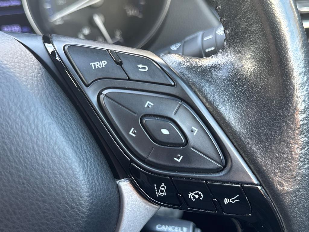 Used Toyota C-HR 2020 for sale - 76510696: Photo 26