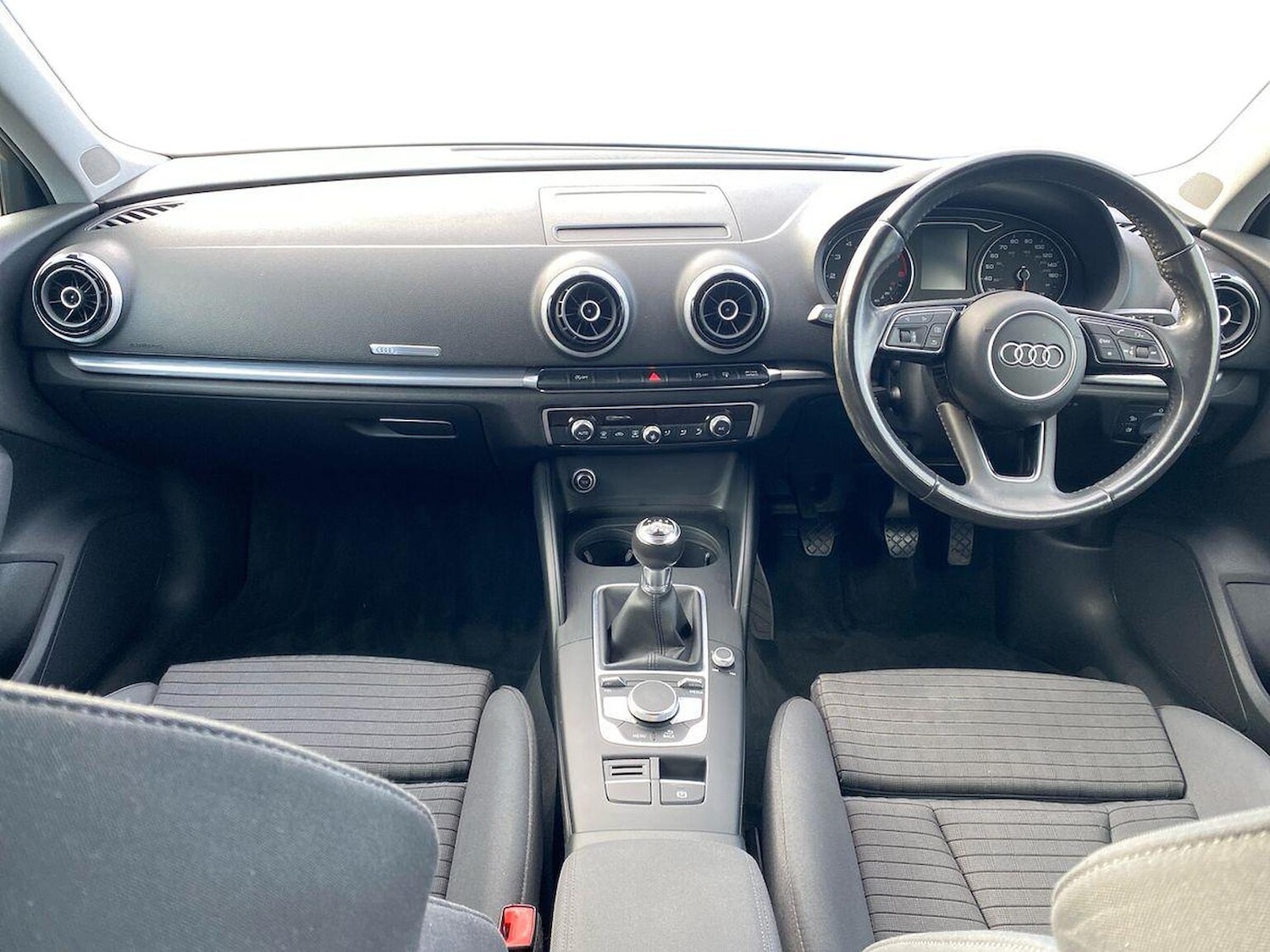 Used Audi A3 2016 for sale - 76353638: Photo 8