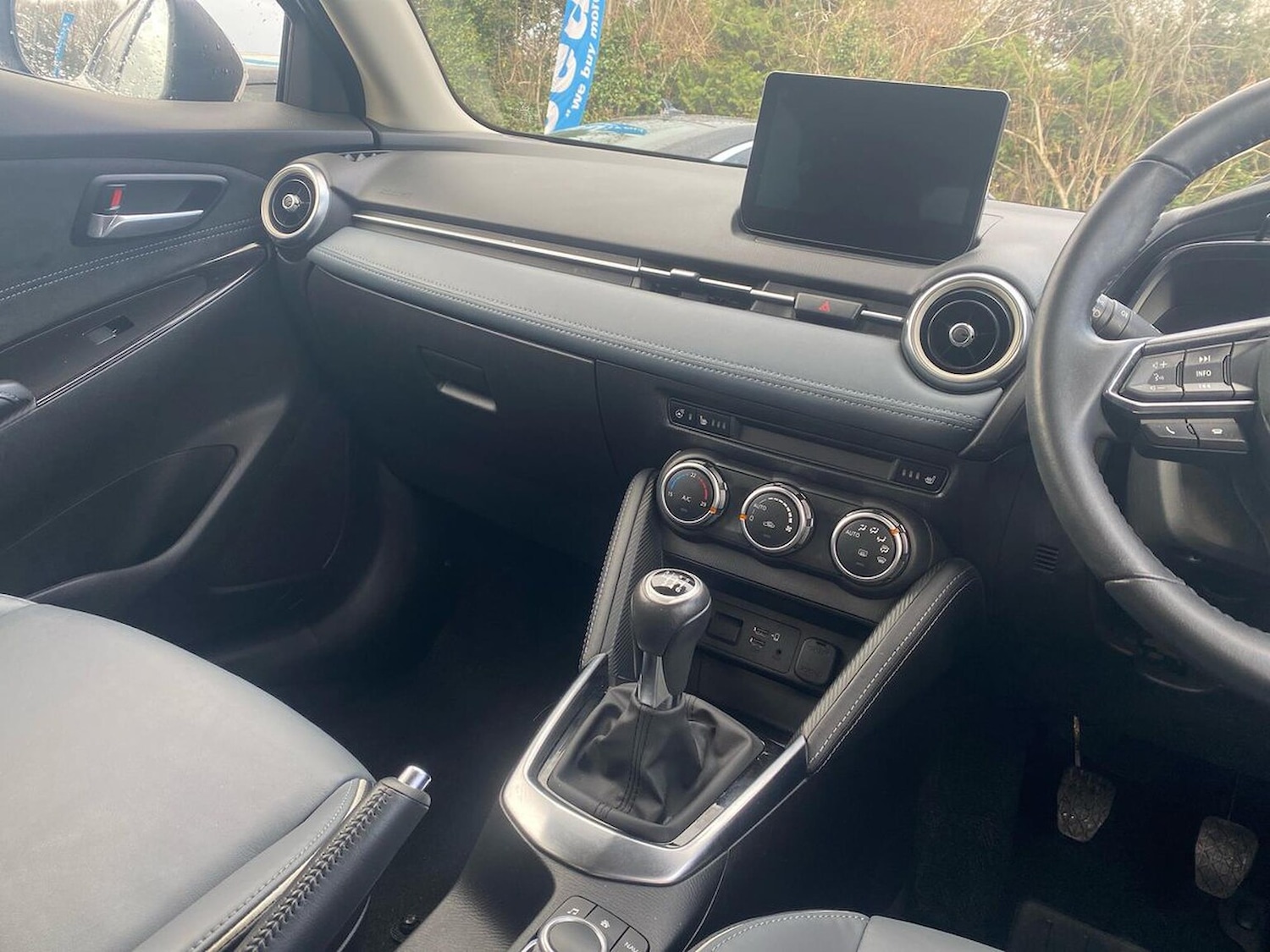 Used Mazda Mazda2 2022 for sale - 77707401: Photo 13