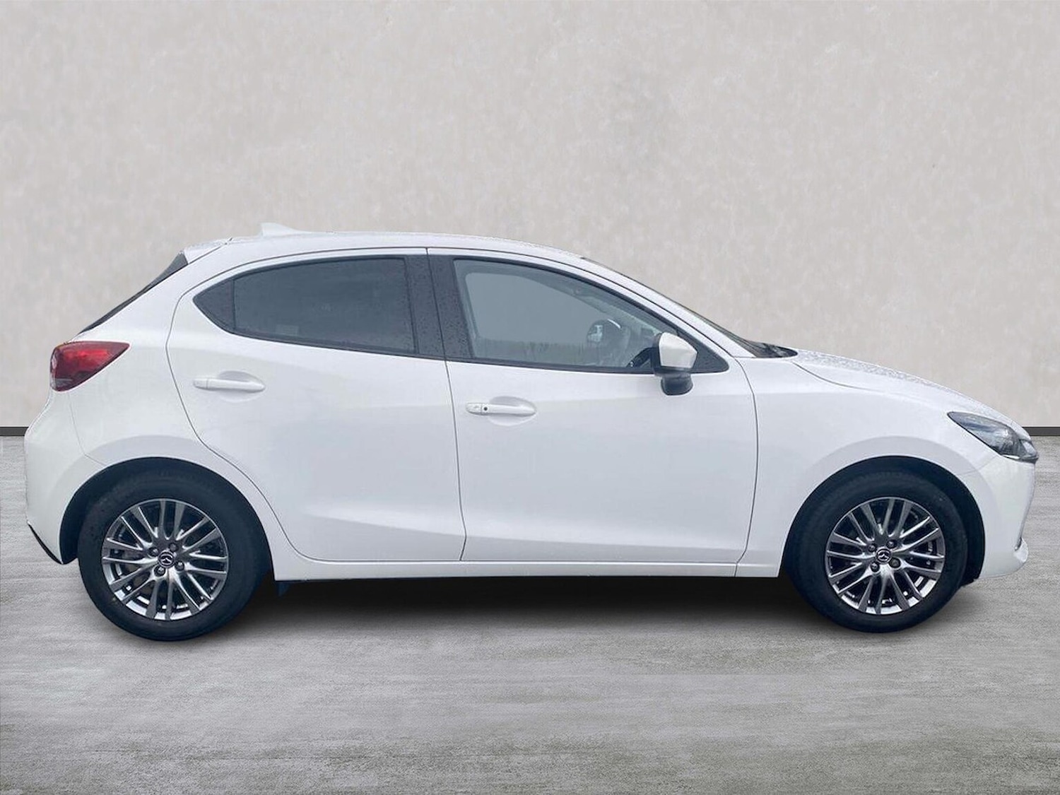 Used Mazda Mazda2 2022 for sale - 77707401: Photo 3