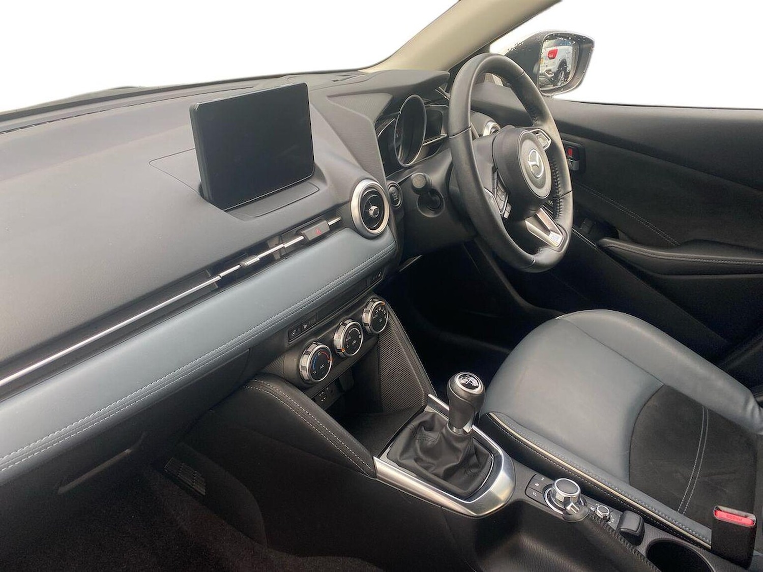 Used Mazda Mazda2 2022 for sale - 77707401: Photo 7