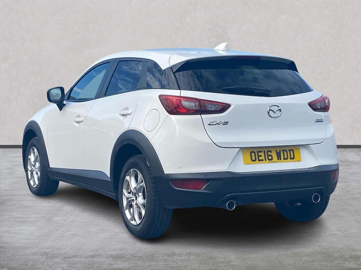 Used Mazda CX-3 2016 for sale - 76026091: Photo 2