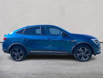 Used Renault Arkana 2023 for sale - 78317079: Photo