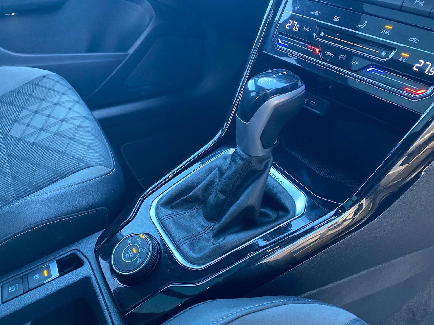 Used Volkswagen T-Roc 2022 for sale - 77635465: Photo 13