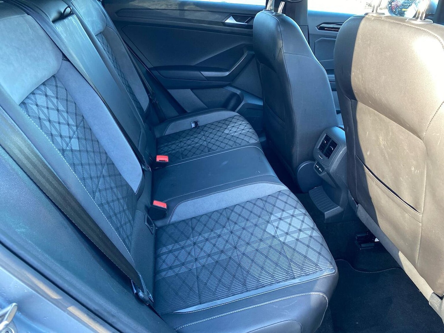 Used Volkswagen T-Roc 2022 for sale - 77635465: Photo 16