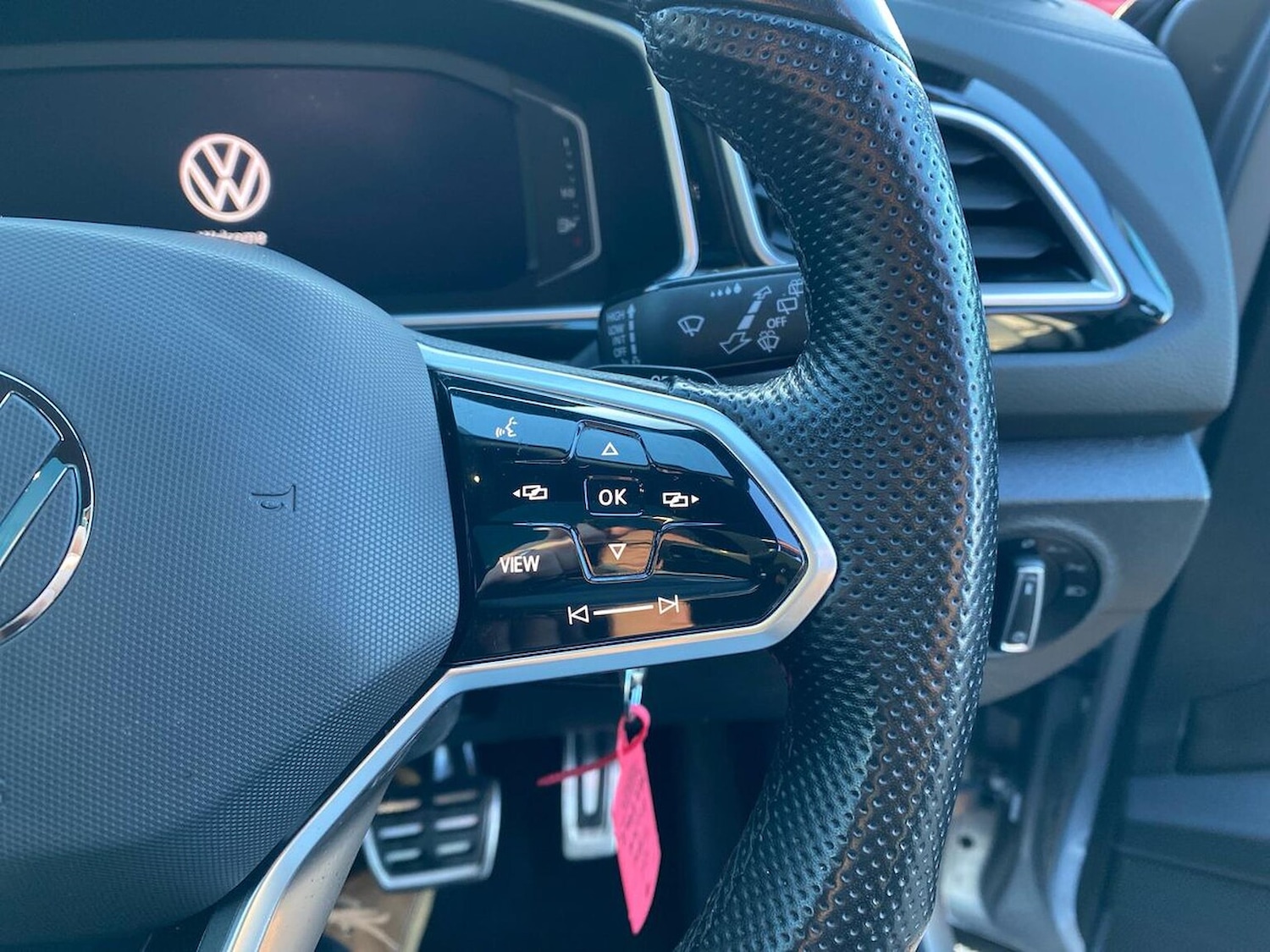 Used Volkswagen T-Roc 2022 for sale - 77635465: Photo 25