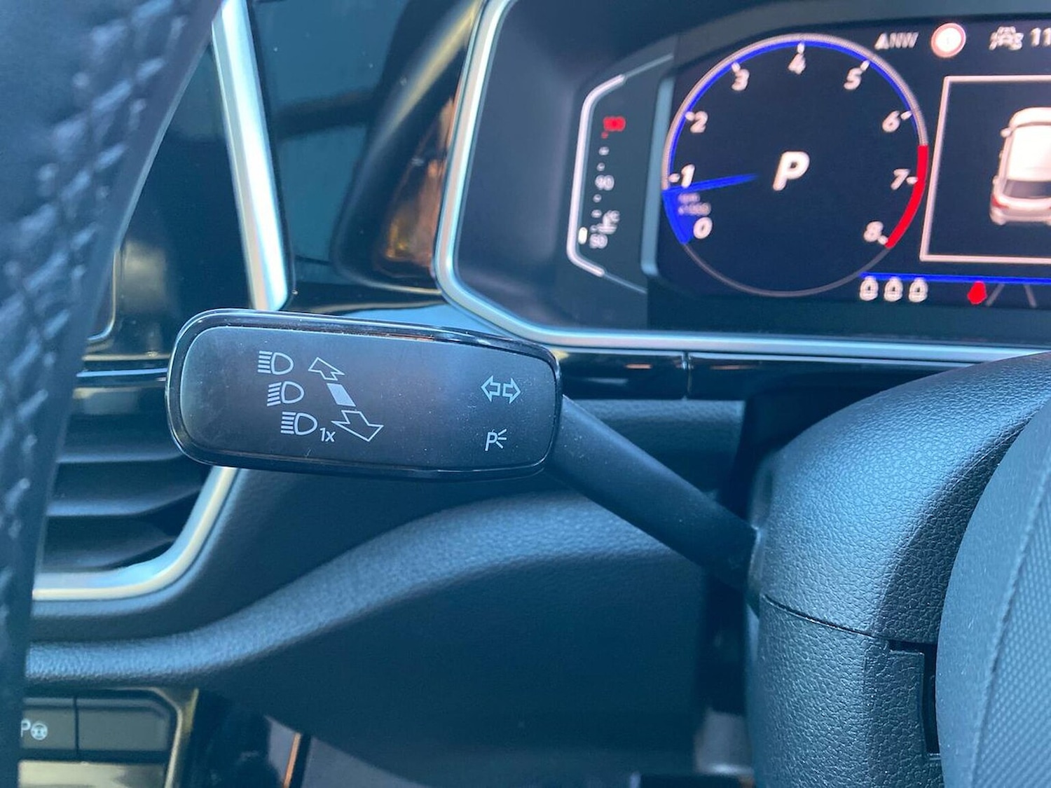 Used Volkswagen T-Roc 2022 for sale - 77635465: Photo 28