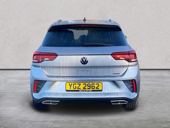 Used Volkswagen T-Roc 2022 for sale - 77635465: Photo