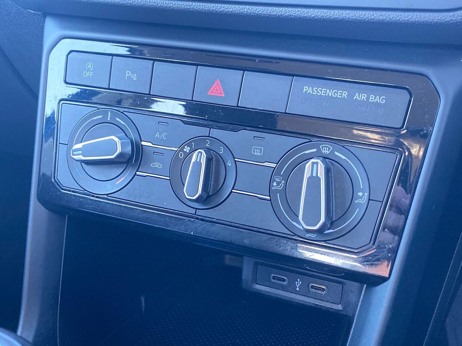 Used Volkswagen T-Cross 2022 for sale - 75957063: Photo 12