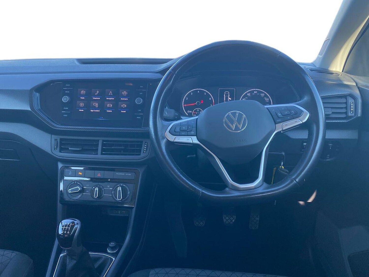 Used Volkswagen T-Cross 2022 for sale - 75957063: Photo 9