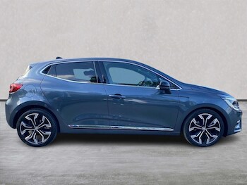 Used Renault Clio 2023 for sale - 78558724: Photo