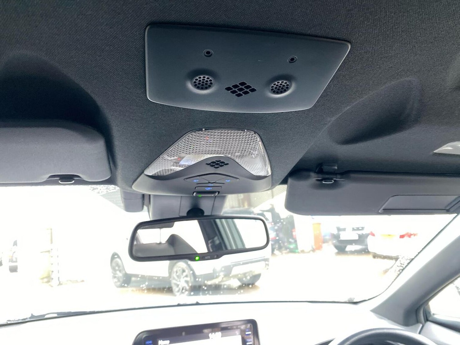 Used Toyota C-HR 2022 for sale - 77707385: Photo 14