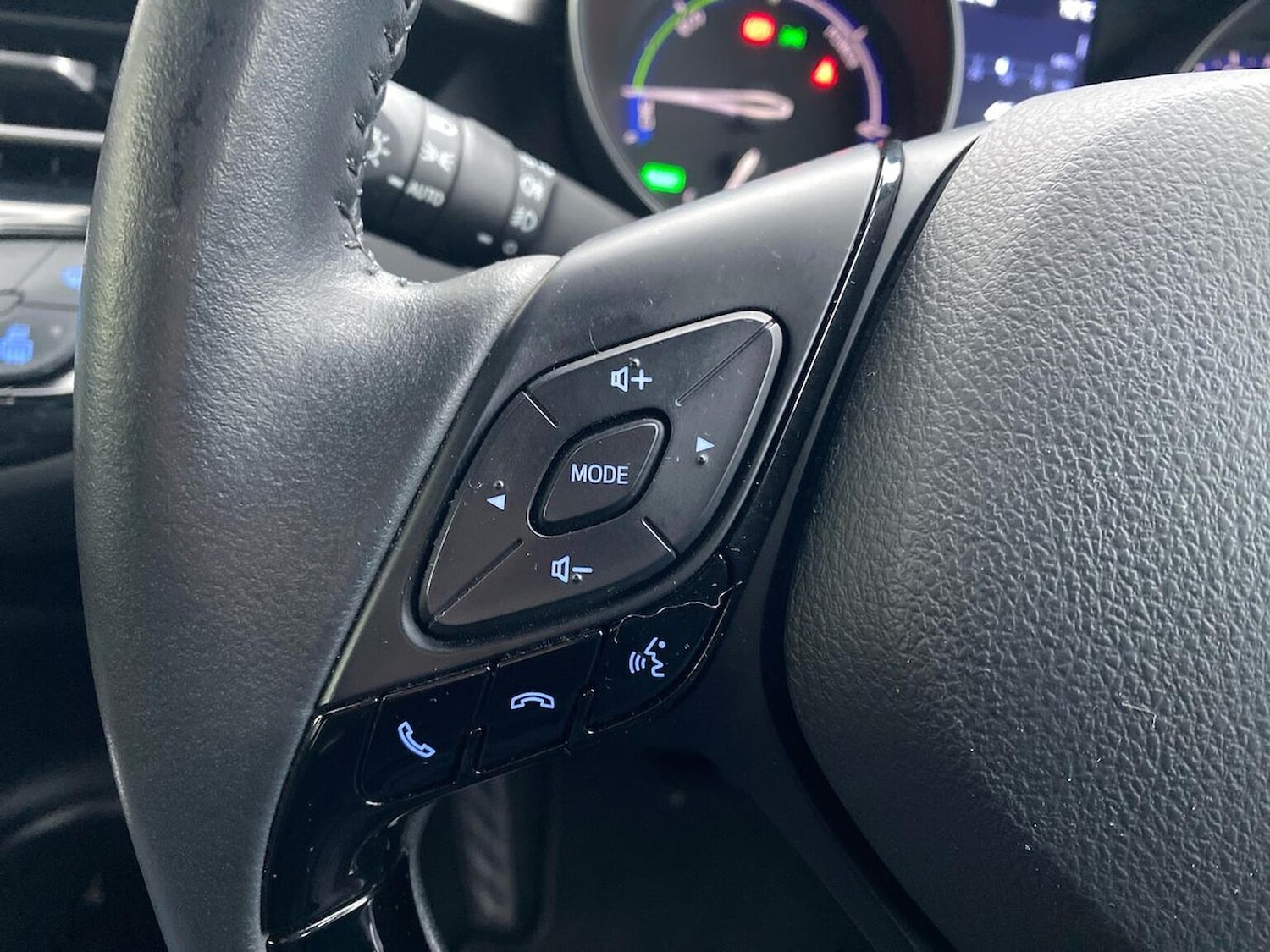 Used Toyota C-HR 2022 for sale - 77707385: Photo 26