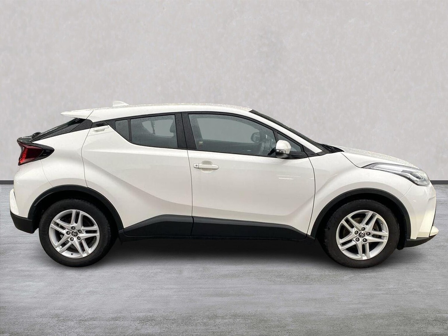 Used Toyota C-HR 2022 for sale - 77707385: Photo 3