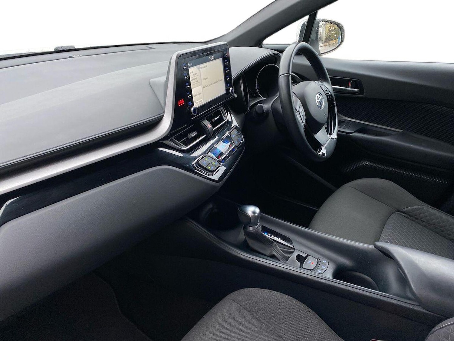 Used Toyota C-HR 2022 for sale - 77707385: Photo 7