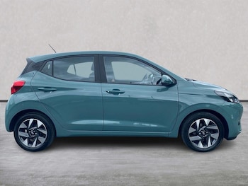 Used Hyundai i10 2023 for sale - 78681583: Photo