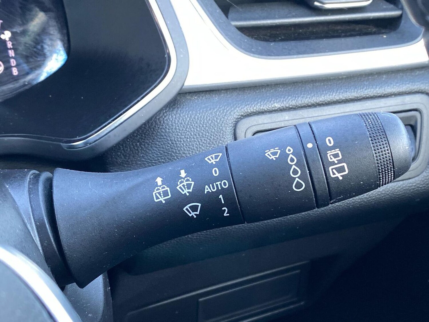 Used Renault Captur 2023 for sale - 78192595: Photo 30