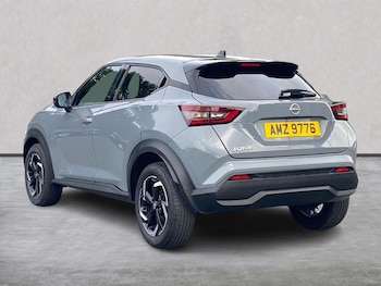 Used Nissan Juke 2023 for sale - 76127128: Photo 2