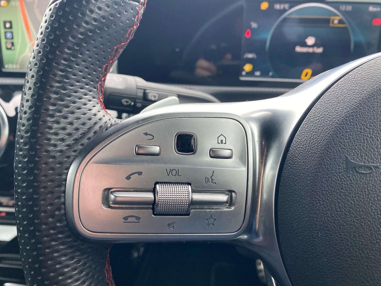 Used Mercedes-Benz A-Class 2019 for sale - 76396858: Photo 27