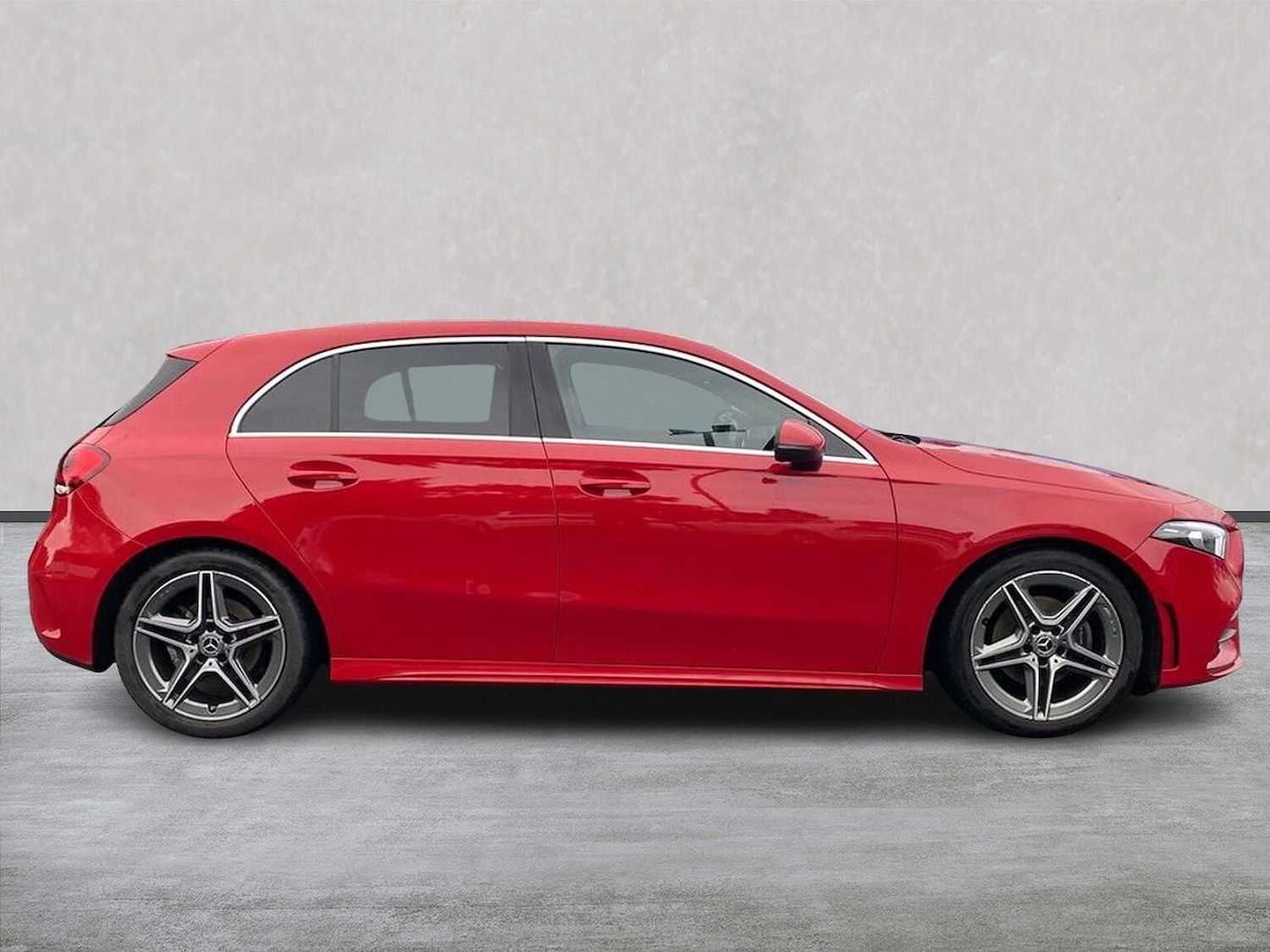 Used Mercedes-Benz A-Class 2019 for sale - 76396858: Photo 3