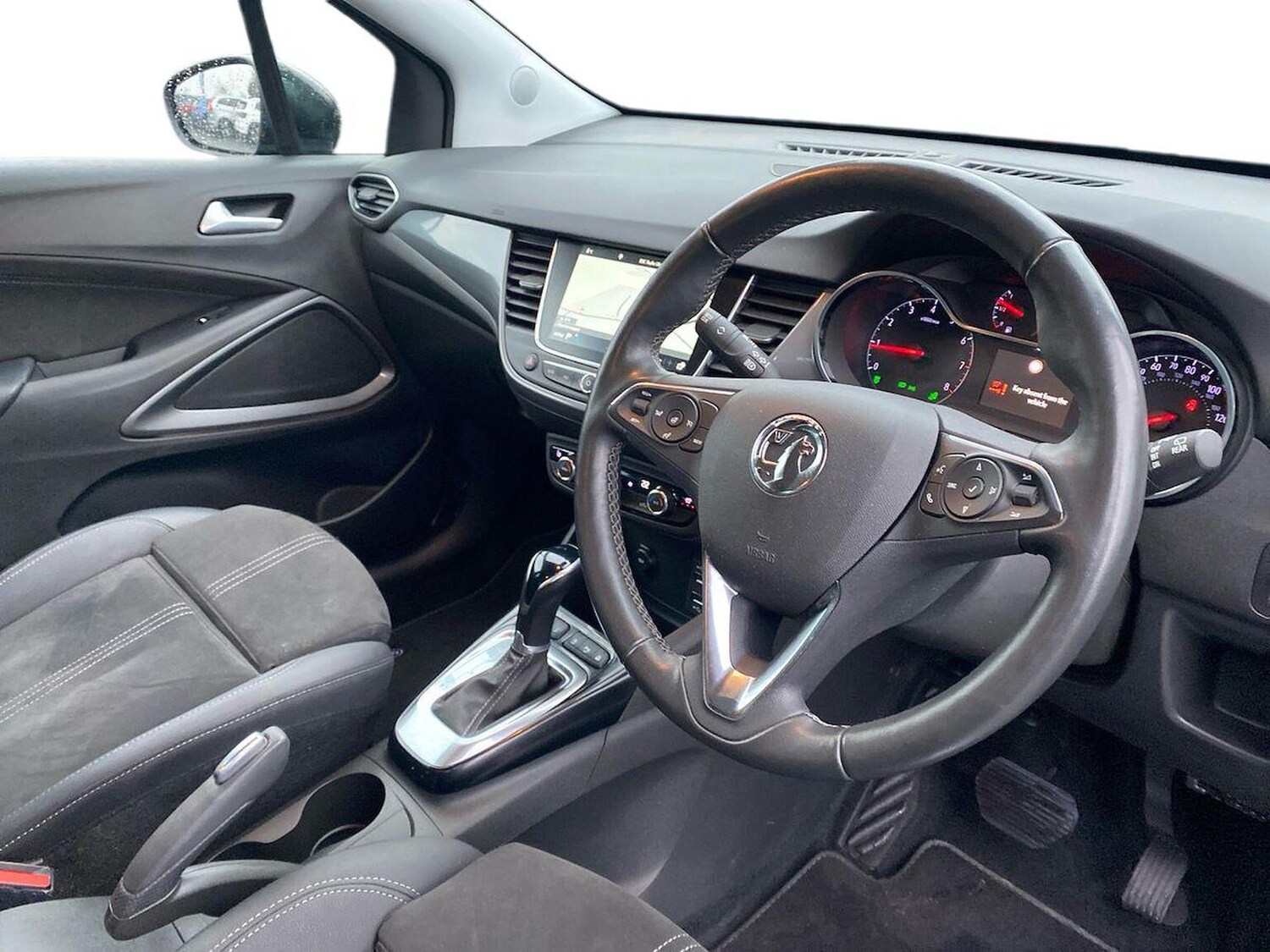 Used Vauxhall Crossland 2023 for sale - 77845370: Photo 15