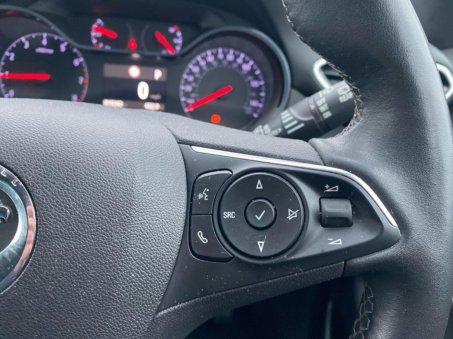 Used Vauxhall Crossland 2023 for sale - 77845370: Photo 26