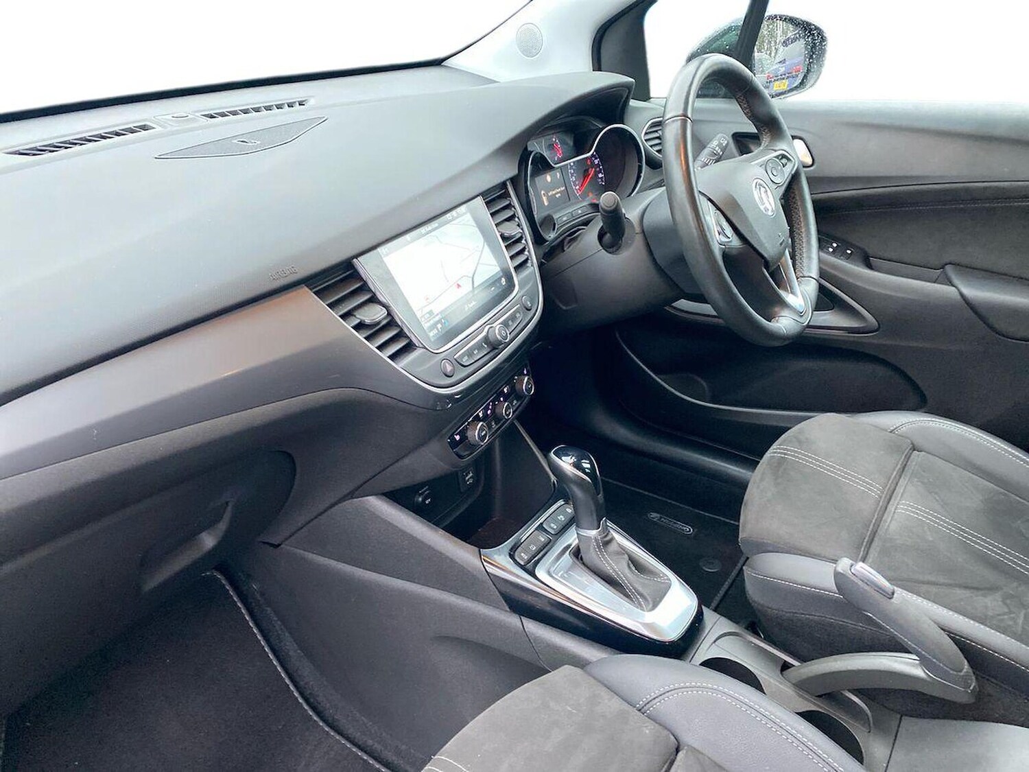 Used Vauxhall Crossland 2023 for sale - 77845370: Photo 7