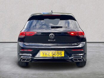 Used Volkswagen Golf 2021 for sale - 75436106: Photo