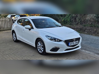 Used Mazda Mazda3 2015 for sale - 76074459: Photo