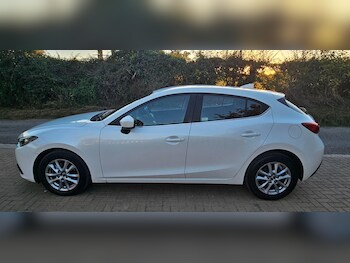 Used Mazda Mazda3 2015 for sale - 76074459: Photo