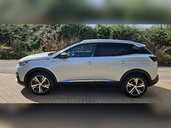 Used Peugeot 3008 2018 for sale - 75759069: Photo