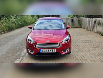 Used Ford Focus 2015 for sale - 75404510: Photo