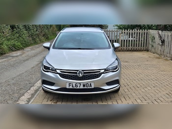 Used Vauxhall Astra 2017 for sale - 75479822: Photo