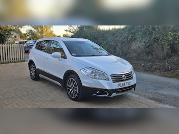 Used Suzuki SX4 S-Cross 2015 for sale - 76033592: Photo