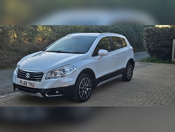 Used Suzuki SX4 S-Cross 2015 for sale - 76033592: Photo
