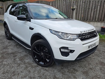 Used Land Rover Discovery Sport 2016 for sale - 79426447: Photo