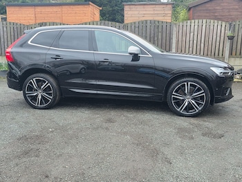 Used Volvo XC60 2018 for sale - 79426054: Photo