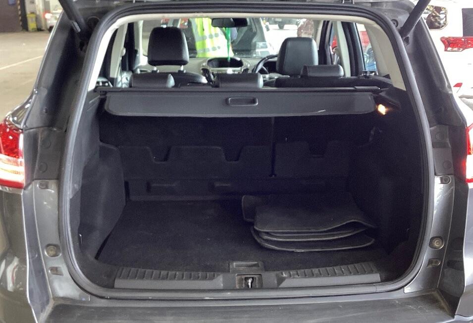 Used Ford Kuga 2013 for sale - 77411161: Photo 7