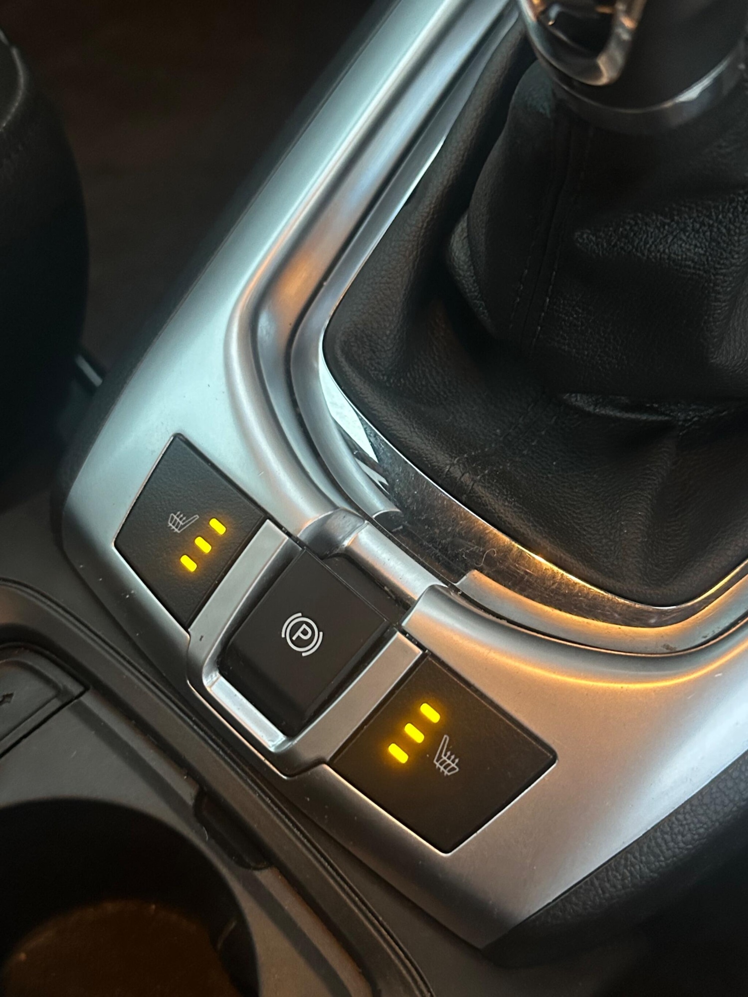 Used Vauxhall Antara for sale - 76473868: Photo 17