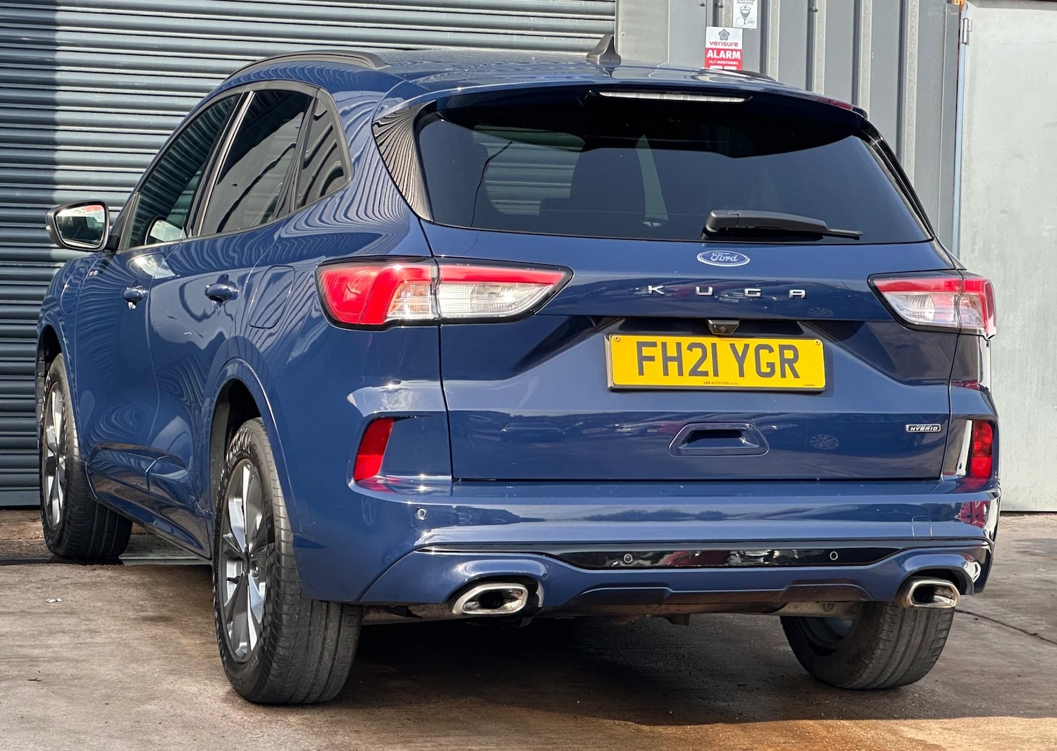 Vehicle 28