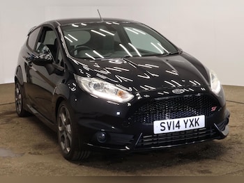 Used Ford Fiesta 2014 for sale - 78116008: Photo
