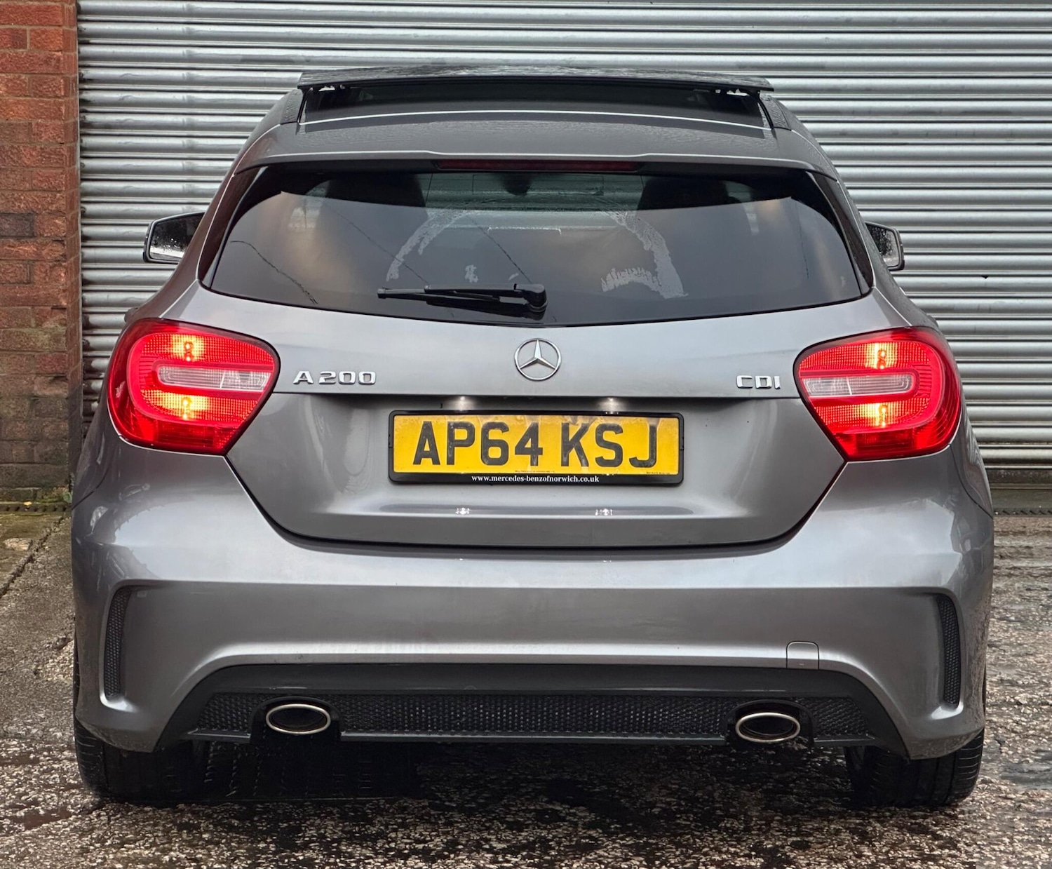 Used Mercedes-Benz A-Class 2015 for sale - 76592629: Photo 10