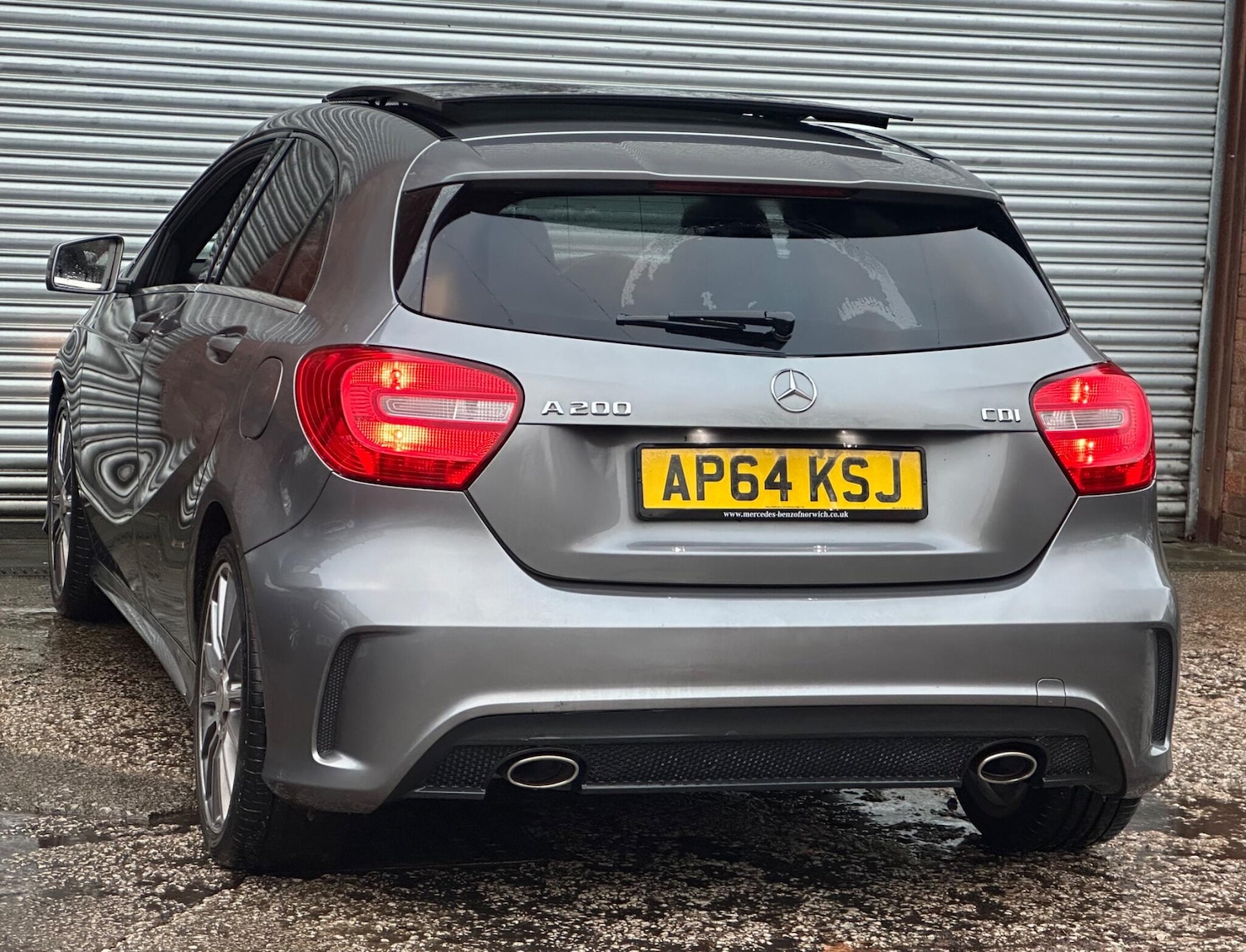 Used Mercedes-Benz A-Class 2015 for sale - 76592629: Photo 11