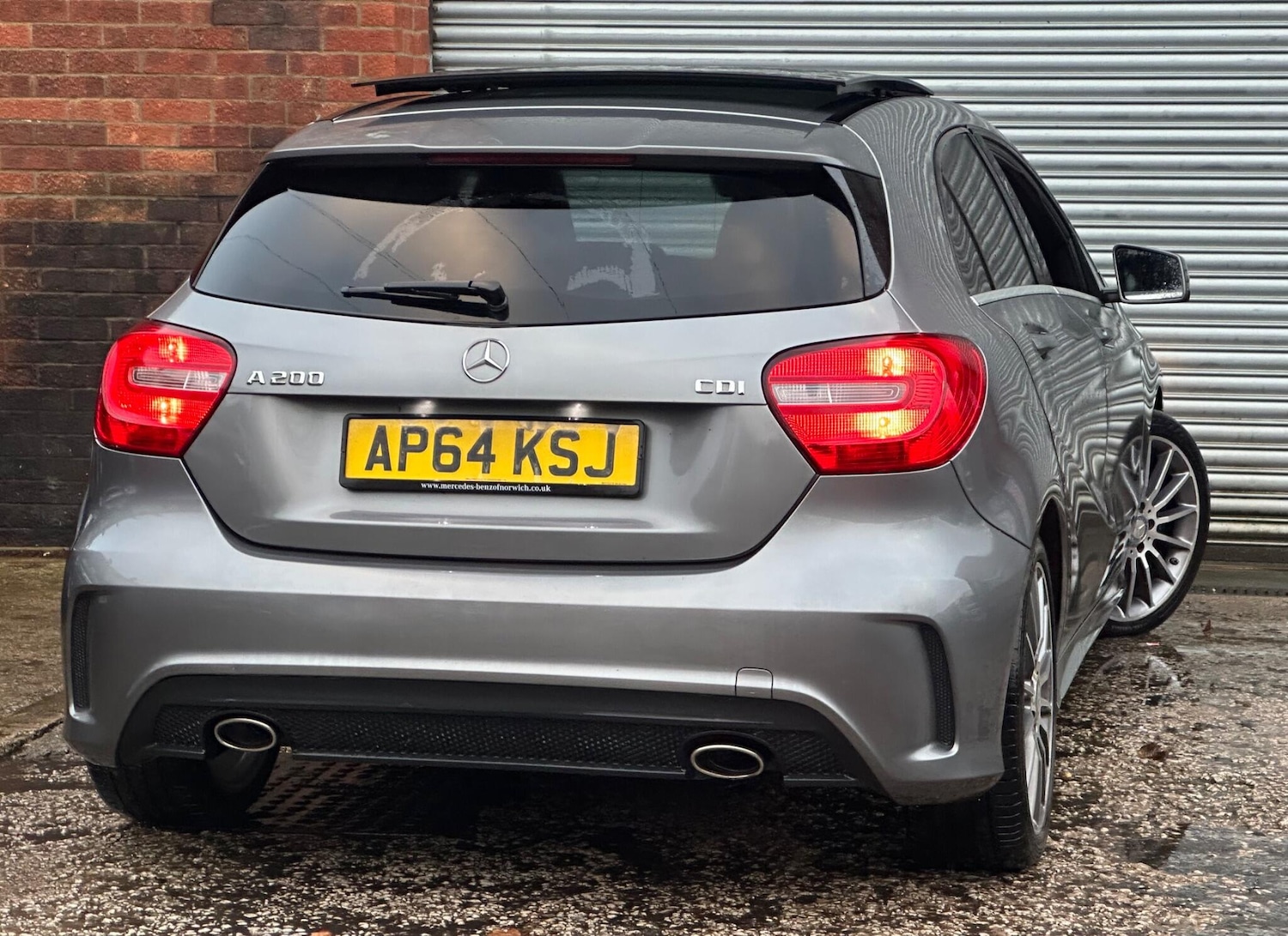 Used Mercedes-Benz A-Class 2015 for sale - 76592629: Photo 23