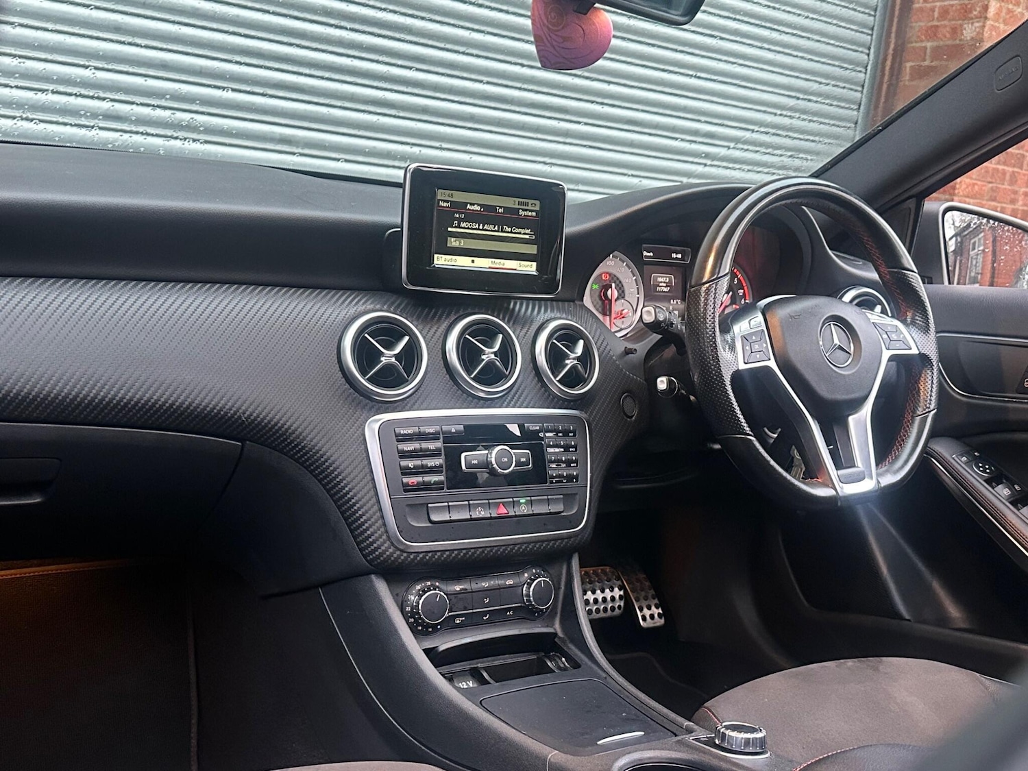 Used Mercedes-Benz A-Class 2015 for sale - 76592629: Photo 8