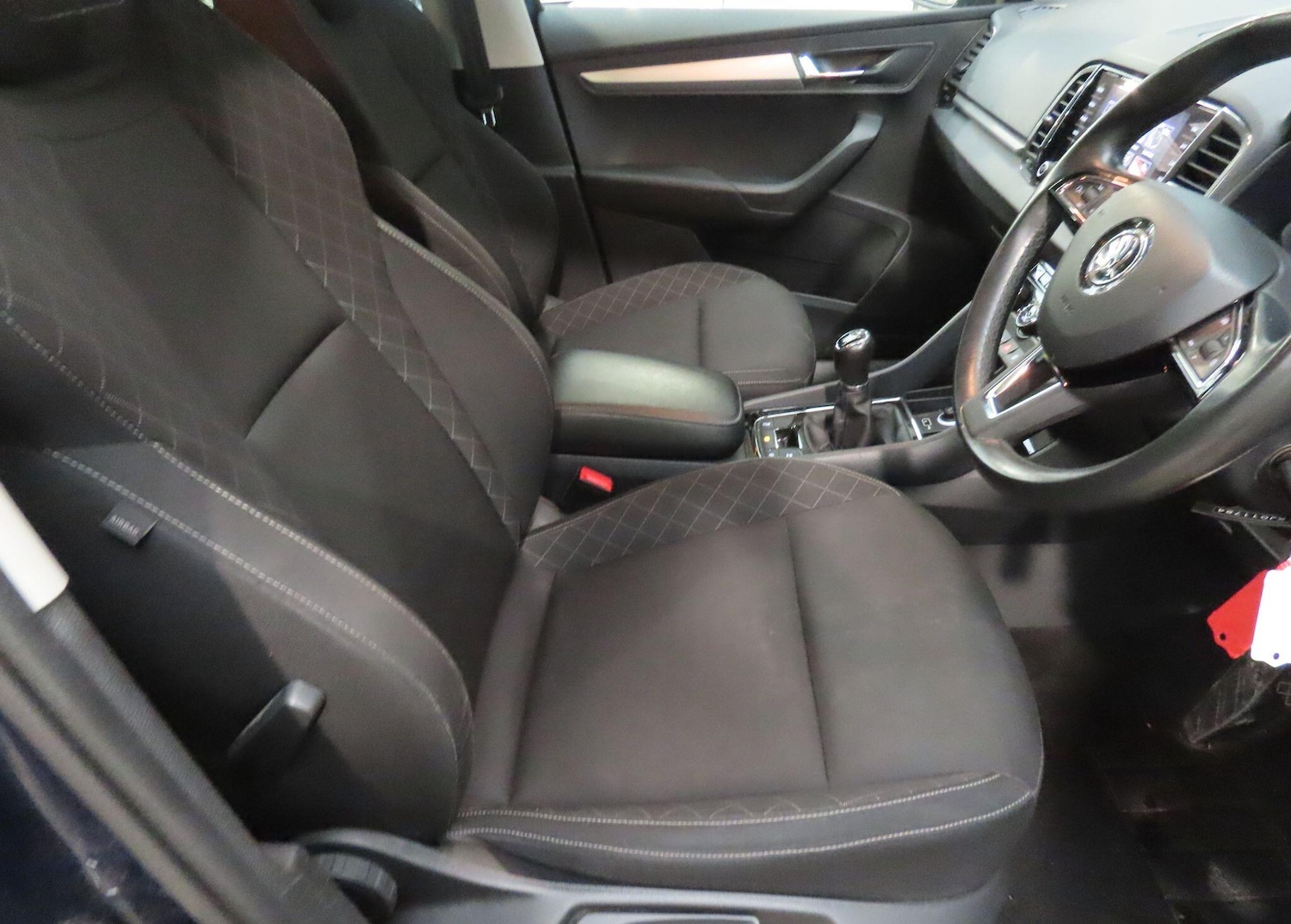 Used Skoda Karoq 2019 for sale - 76899185: Photo 8