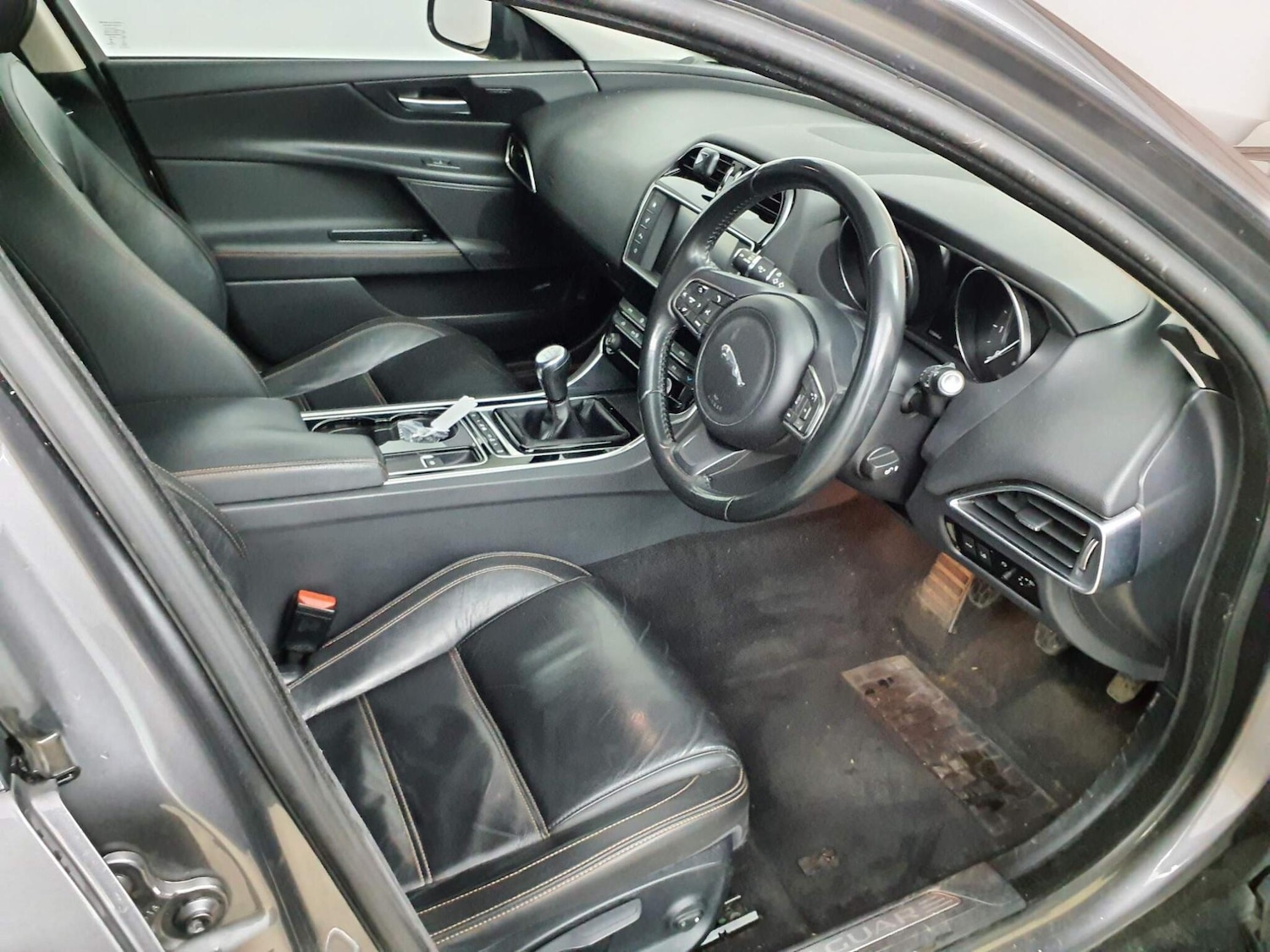 Used Jaguar XE for sale - 77825012: Photo 7