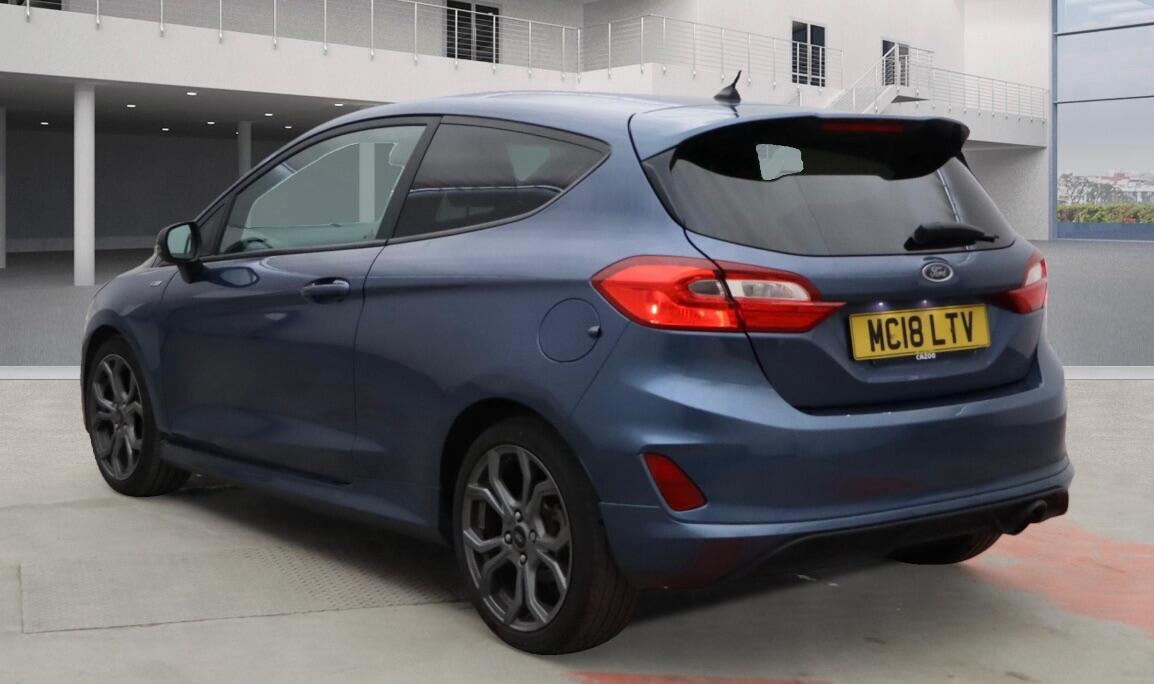 Used Ford Fiesta 2018 for sale - 76823806: Photo 3